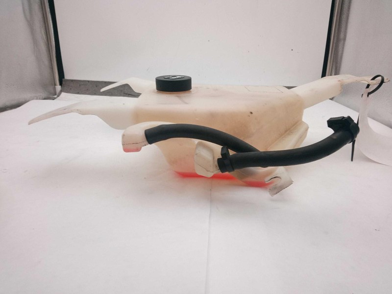 2017 GMC Savana 3500 Engine Coolant Reservoir OEM 25855305 White 6.0L