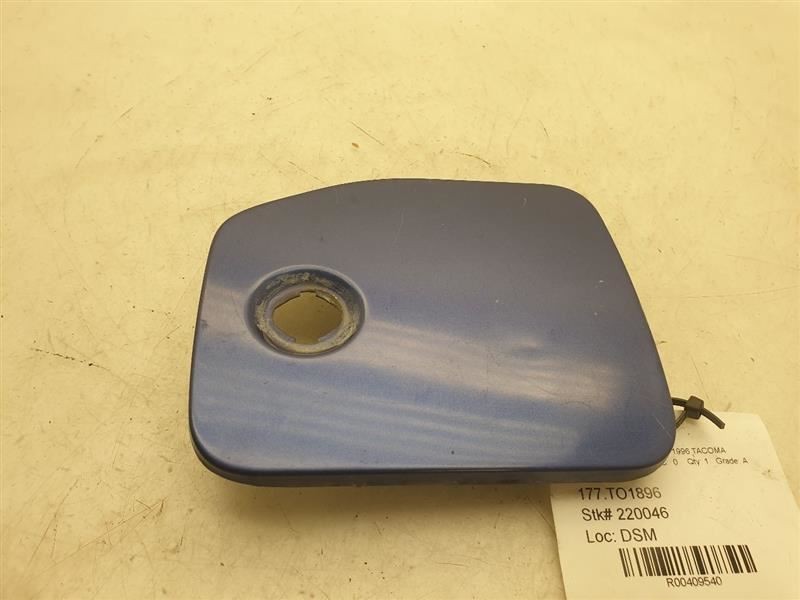 1996 TOYOTA TACOMA LX FUEL FILLER DOOR BLUE-8K6