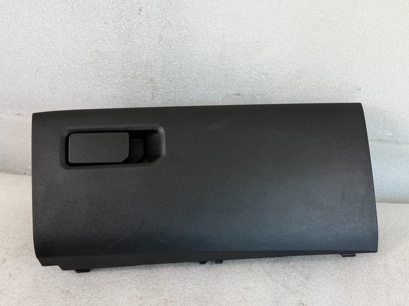 2019 2020 2021 2022 2023 Ram 2500 3500 Lower Glove Box Black