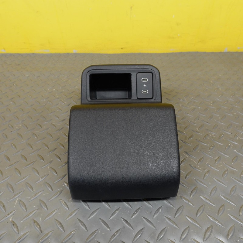2025-2026 KIA K4 CENTER CONSOLE REAR PANEL COVER TRIM W DUAL USB C CHARGE PORT