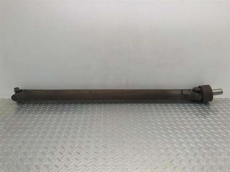 96-05 CHEVY S10 BLAZER 2 DOOR A/T REAR DRIVE SHAFT 4X2 RWD OEM 15036992