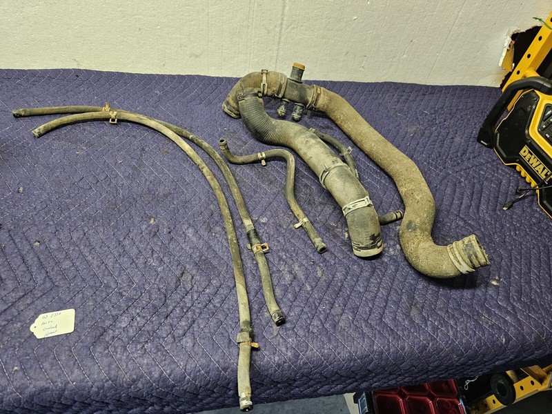 1997-2007 FORD E150 E250 E350 5.4L COOLANT RESERVOIRRADIATOR HOSE Misc Hoses