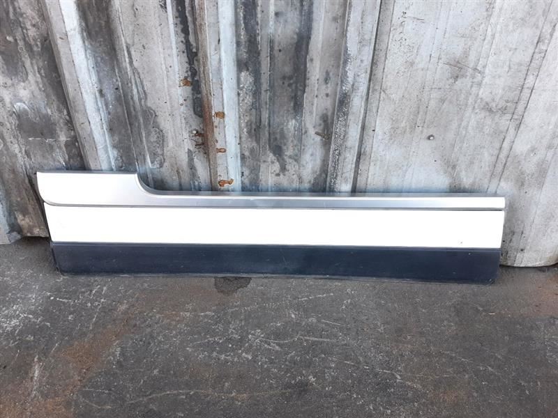 Range Rover HSE L405 Left Front Door Moulding Trim Cover Lower ck5221065