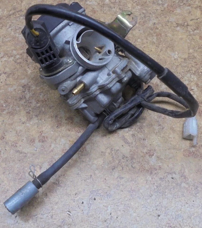 2015 Jonway Scooter Icebear PMZ Ice Bear 50 Fuel Gas Intake Carburetor Carb Body