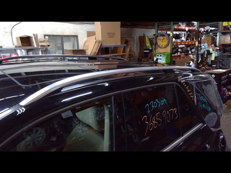 2012 2013 2014 2015 ML350 Left Luggage Rack Rail W/O Panoramic Roof 1165989