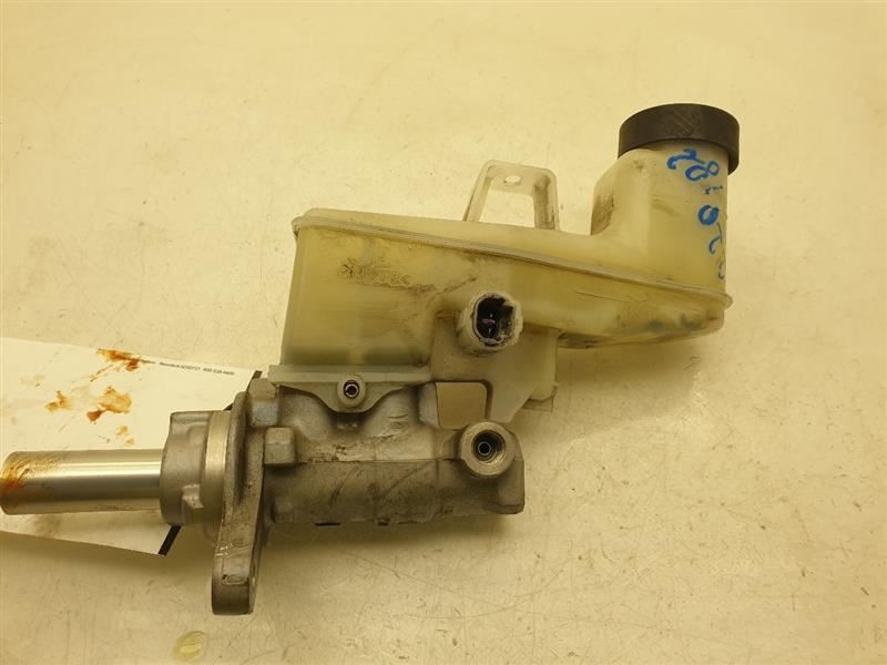 13-18 LEXUS ES3503.5L FWD BRAKE MASTER CYLINDER ASSEMBLY