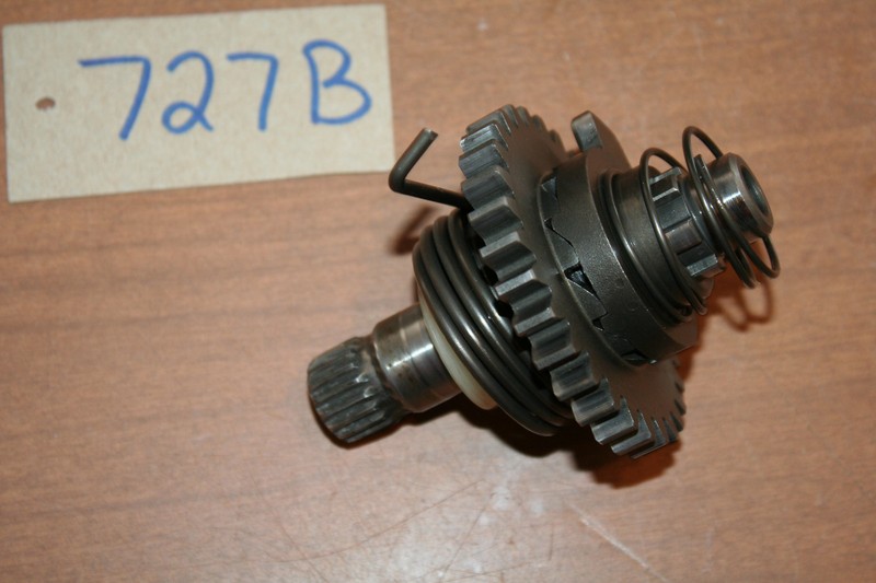 1990 Suzuki RM 250 Kick Start Spindle Shaft Assembly OEM 90