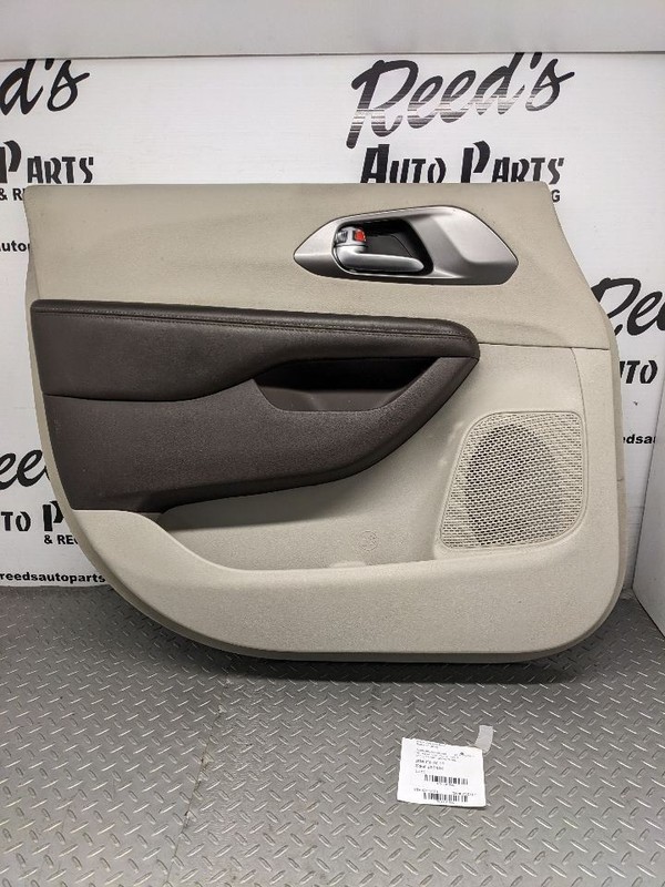 2019 CHRYSLER PACIFICA FRONT LEFT DRIVER SIDE DOOR PANEL COVER TRIM OEM 1181699