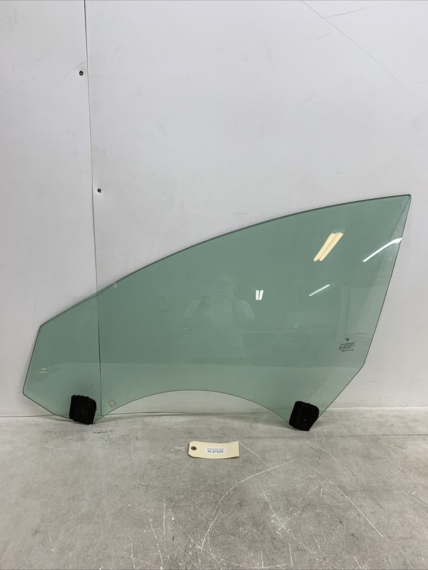 21-23 Tesla 3 laminated double Front left Driver Door Window Glass 37045 S1