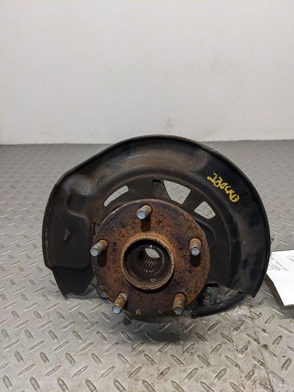 Passenger Right Front Spindle/Knuckle Fits 06-18 RAV4 1108738