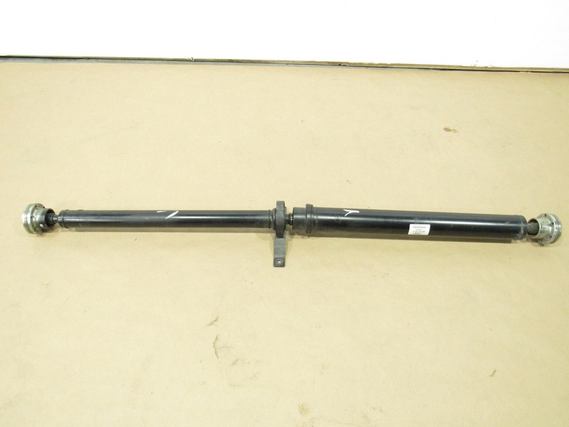 14-17 Audi R8 V10 2015 5.2L AWD Rear Suspension Driveshaft Propeller ;:Y