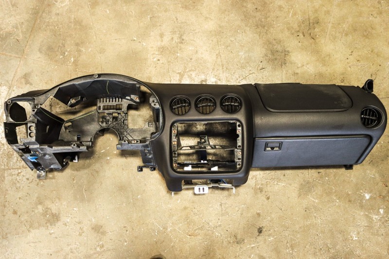 2000-2002 Chevy Camaro Firebird Ebony Front Dash Panel Assembly 65K OEM *USED*
