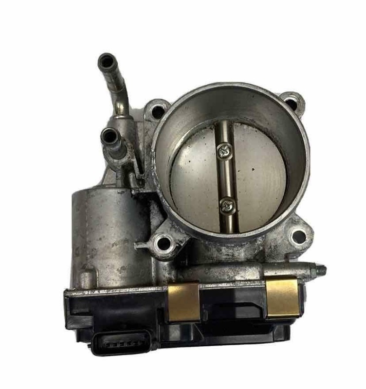 Infiniti Q50 throttle body 2016 2019 throttle valve 3.0L assy OEM 161195CA0A