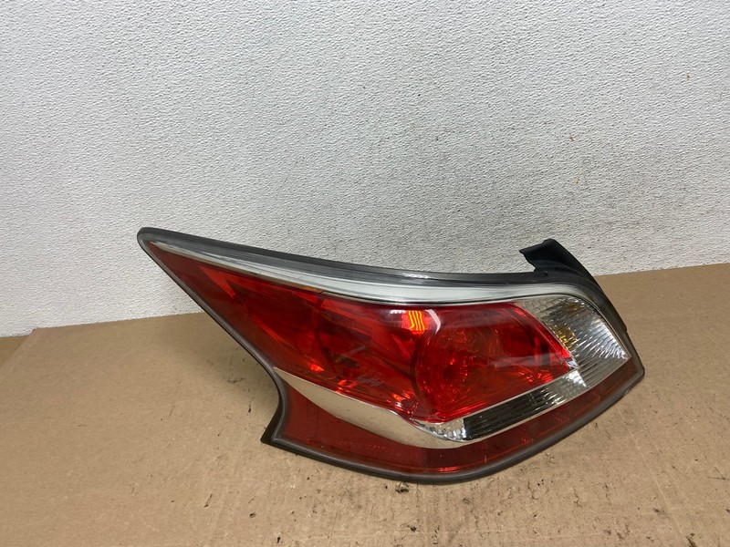 2013 2014 2015 Nissan Altima Left Driver LH Side LED Tail Light AE6491 LK