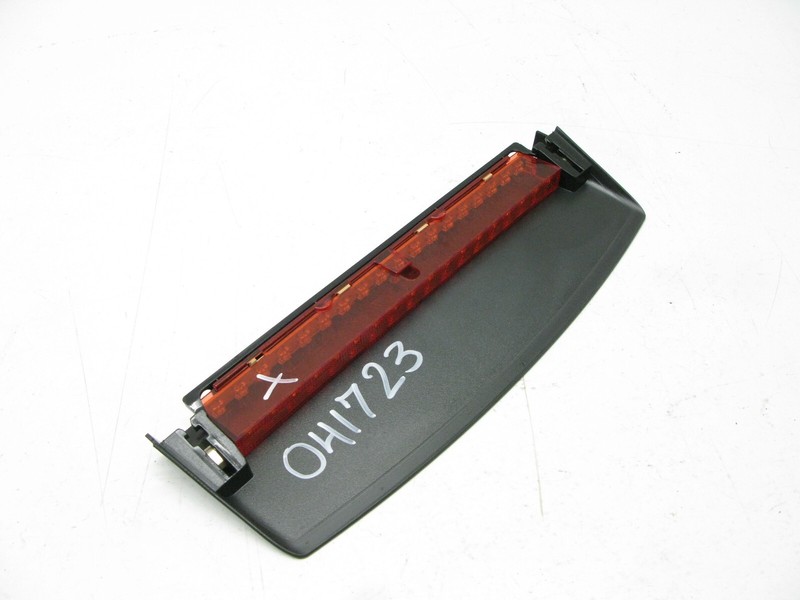 09-16 AUDI B8 A4 S4 RS4 SEDAN 3RD THIRD BRAKE TAIL LAMP LIGHT OEM 041723