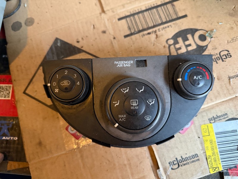 10 11 KIA SOUL OEM HEATER A/C AC CLIMATE CONTROL PANEL