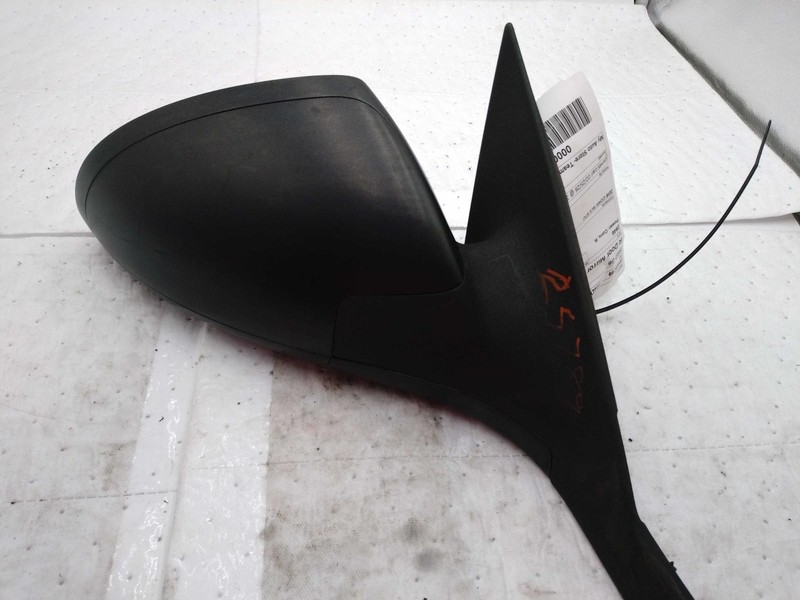 2007 Pontiac G6 Right Door Mirror Assembly Silver OEM 532403 155K Miles