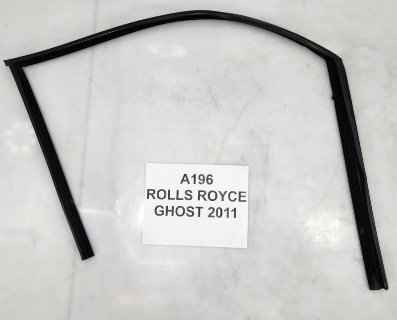 ✅ 10-14 OEM Rolls-Royce Ghost RR4 Front Right Passenger Door Rubber Window Guide