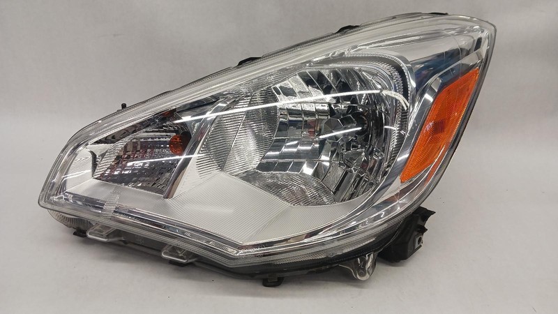 17-'20 MITSUBISHI MIRAGE G4 Sedan Left driver headlight halogen OEM Grade A!
