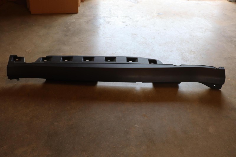 2011-2016 MINI COOPER COUNTRYMAN R60 PASSENGER ROCKER PANEL MOLDING BLACK OEM