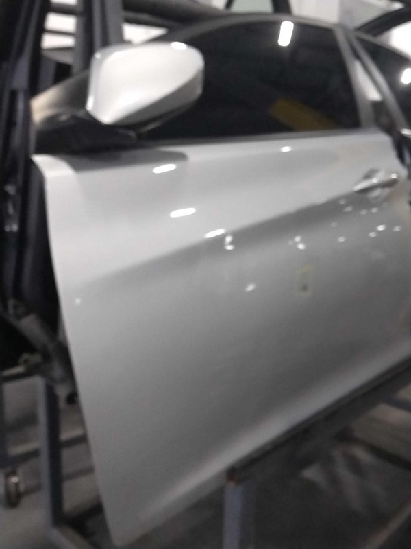 2012 Hyundai Elantra Left Door Silver 384242 Used Small Paint Chip