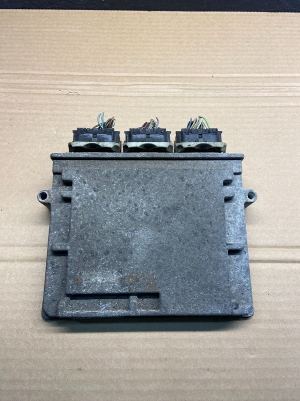 2005 - 2006 Lincoln Town Car Computer Engine Control ECU ECM Module AE4690 DG