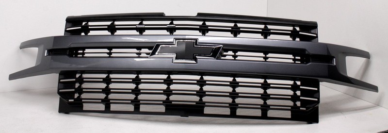 OEM Chevrolet Silverado 1500 RST Grille w/OUT camera option 84493311 Scratches M