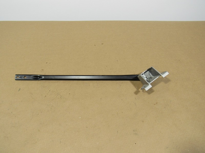 18-21 Mercedes GT 63 X290 2019 Rear Right Beam Support Mount Bracket ;:A