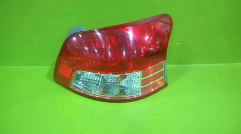 07 08 09 10 11 12 YARIS SDN PASSENGER RIGHT TAILLIGHT LAMP OEM 2667-25