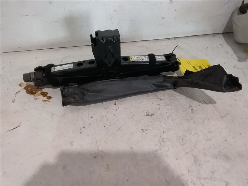 2007-2017 GMC Acadia Scissor Jack OEM 23299198