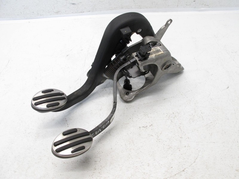 11-16 MINI COOPER S COUNTRYMAN PACEMAN R60 MANUAL CLUTCH BRAKE PEDAL OEM 021924