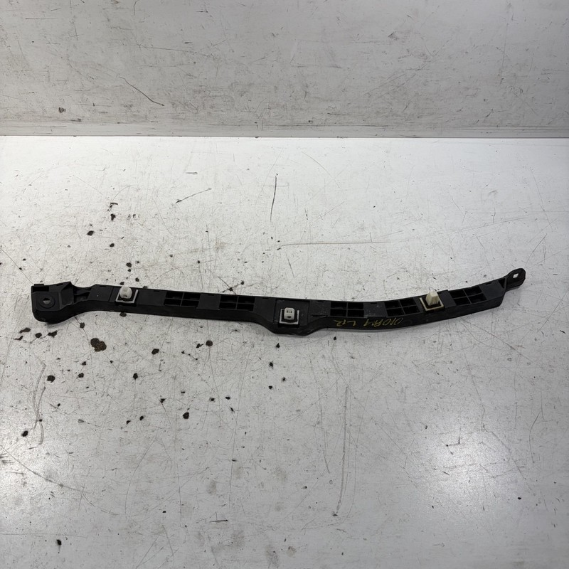 08-12 Honda Accord 4D Left Rear Bumper Spacer 71598-TA0-A00 OEM