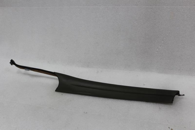 1974 1975 1976 1977 1978 1979 1980 MERCEDES 450SL R107 RIGHT A PILLAR TRIM PANEL