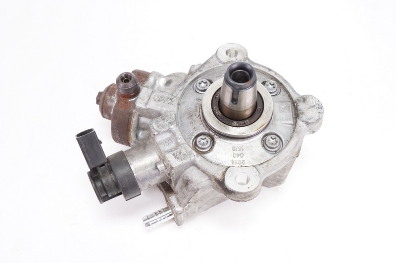 BMW 3 Series Diesel High Pressure Fuel Pump OEM 2014 - 2018