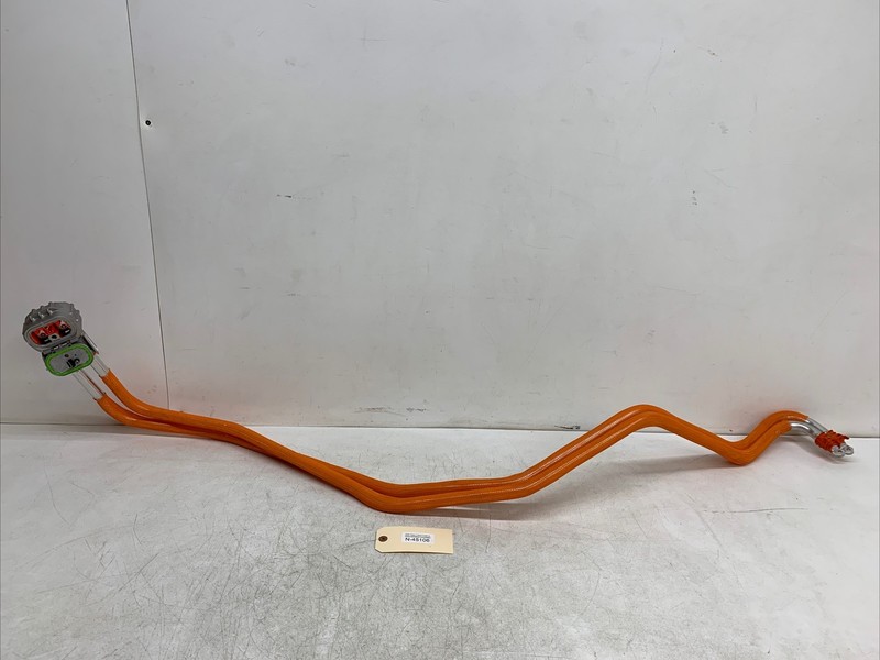 2026 Tesla Model Y High Voltage Cable/Busbar 1501773-10-D 45106 M3