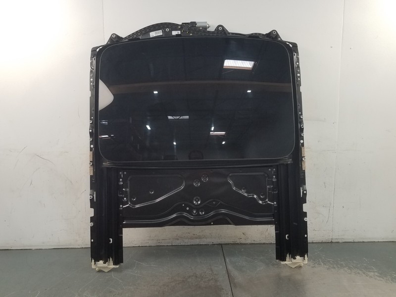 2016 BMW M5 F10 Sunroof Assembly #5706 N3