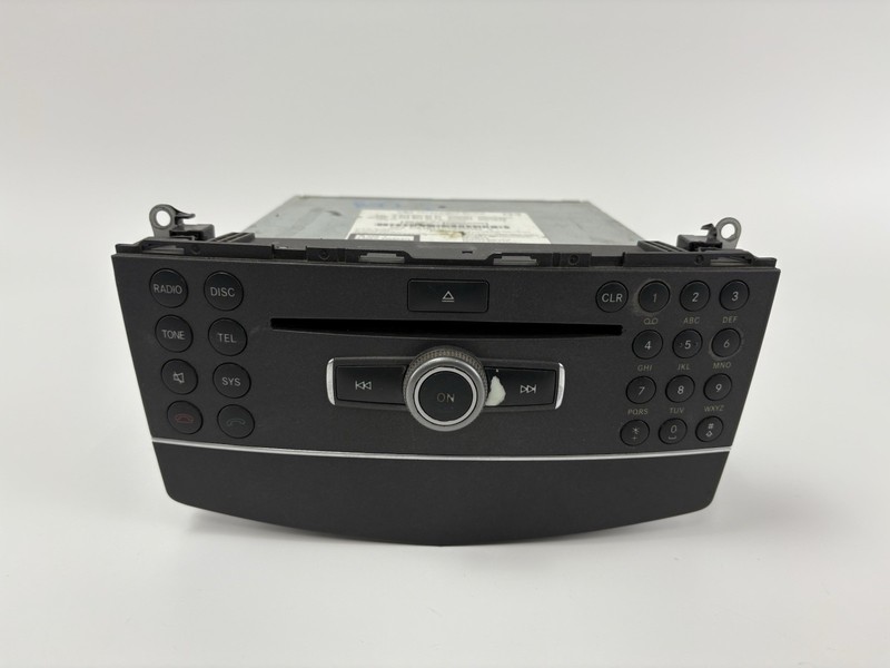 2008-2011 MERCEDES C300 CD Player Radio Control Unit - OEM 2049008405 (204 Type)