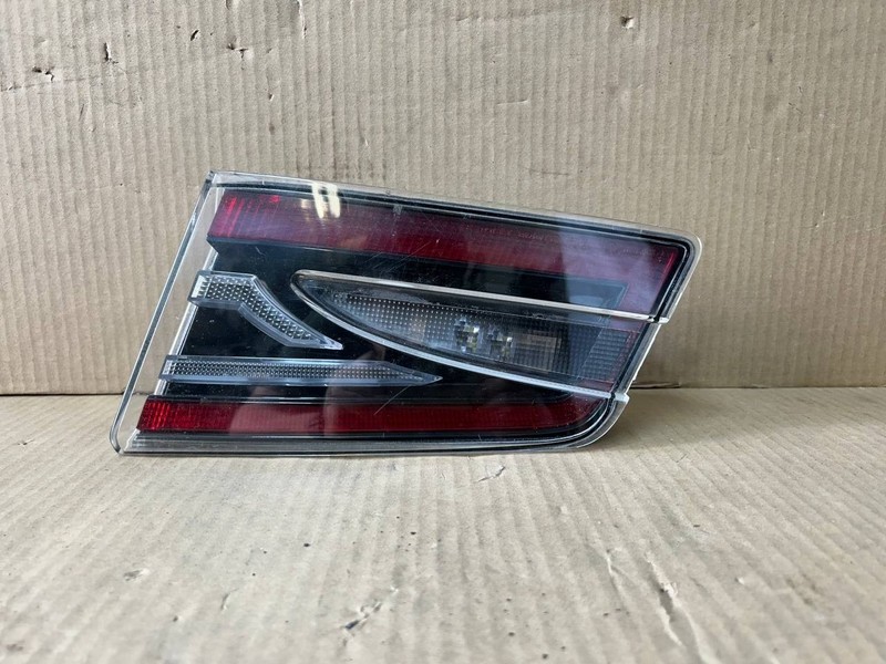 ✅12-20 Tesla Model S Rear Right LED Inner TailLamp 6005924-00-C /broken few leds