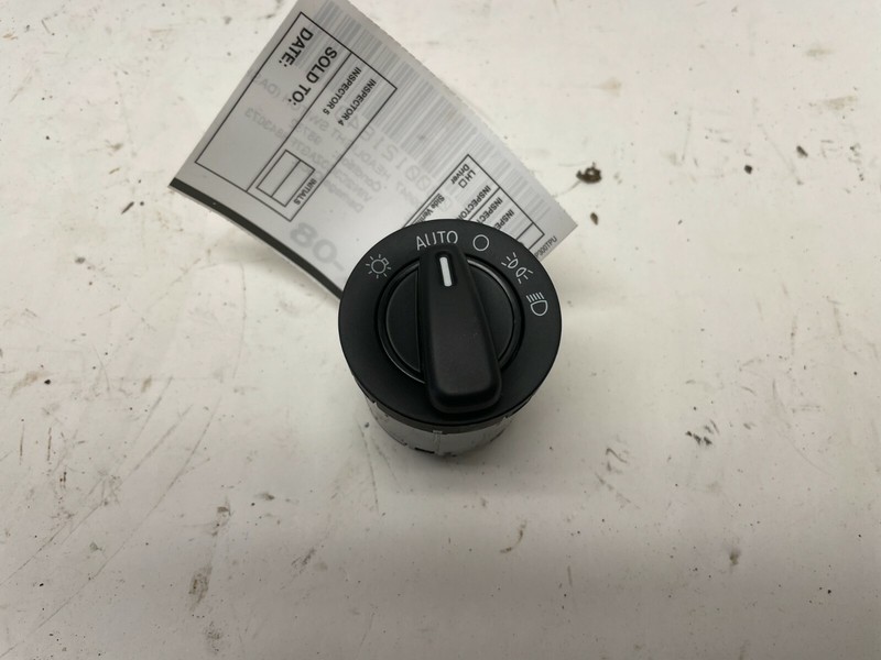 2015 DODGE CHALLENGER HEADLAMP LIGHT DASH SWITCH W/AUTO HEADLAMPS 68158243AA