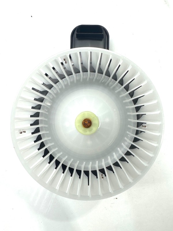 2019-2024 Cadillac XT4 Premium HVAC AC Blower Motor Fan Assembly OEM