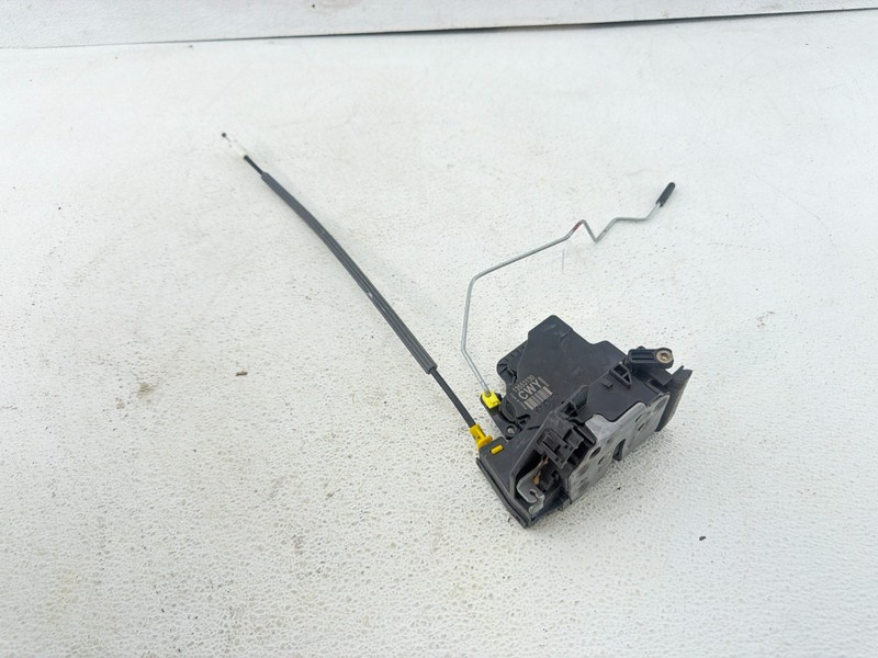 2024 - 2025 CHEVROLET TRAX FRONT LEFT DRIVER SIDE DOOR LOCK LATCH ACTUATOR OEM