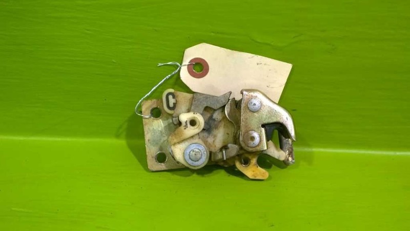 92 DODGE RAM 250 VAN REAR BARN DOOR BOTTOM LATCH OEM 3887-22