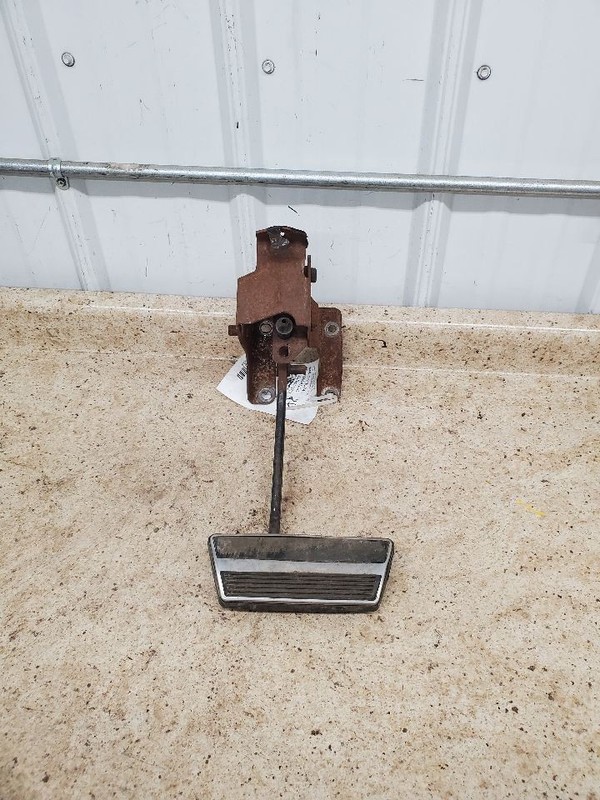 OLDS 98 1974 Pedal Brake/Clutch 306932