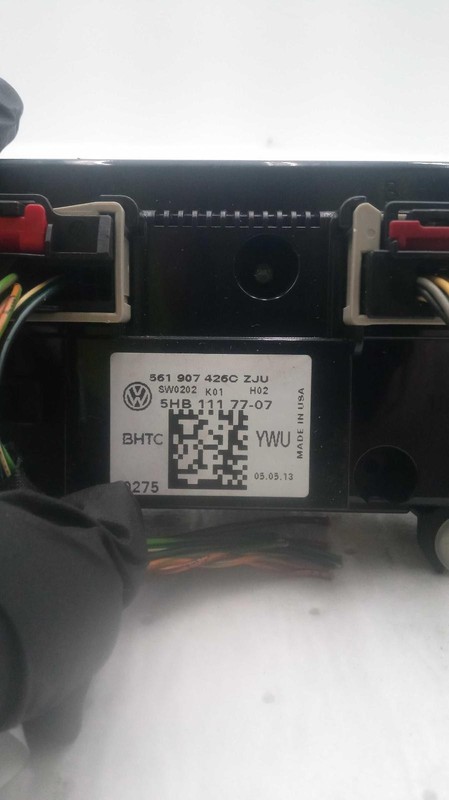 2014 Volkswagen Tiguan A/C Selector Switch OEM Silver 57000 Miles NJ25-23824