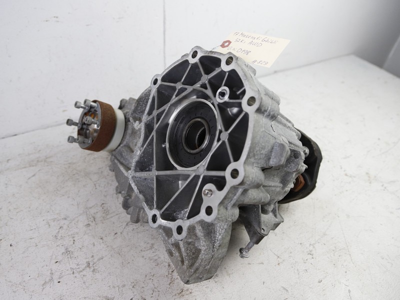 14-17 Maserati Ghibli SQ4 AWD Transfer Case Gearbox Assembly 06700330110 OEM 52k