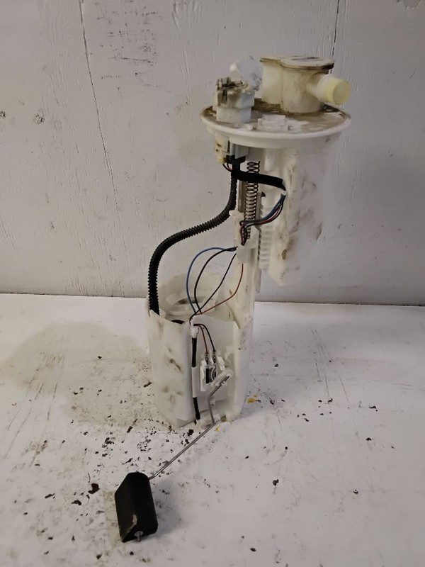 Fuel Pump VIN F 5th Digit 2.5L 4 Cylinder Fits 12-17 CAMRY 3583848