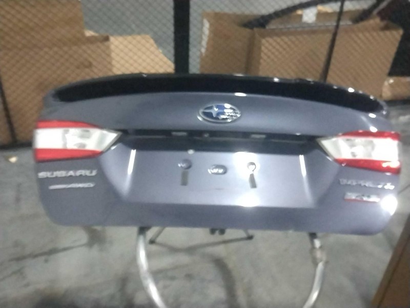 2017 Subaru Impreza OEM Used Deck Lid Trunk Lid 4DR SED UNK 630083