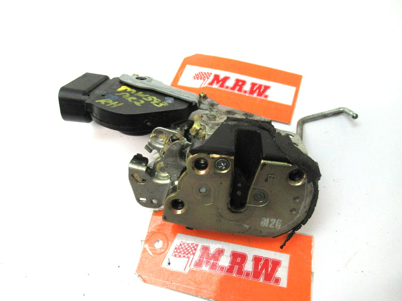 DOOR LATCH LOCK ACTUATOR RIGHT PASSENGER SIDE for 00 01 02 03 04 05 MR2 SPYDER
