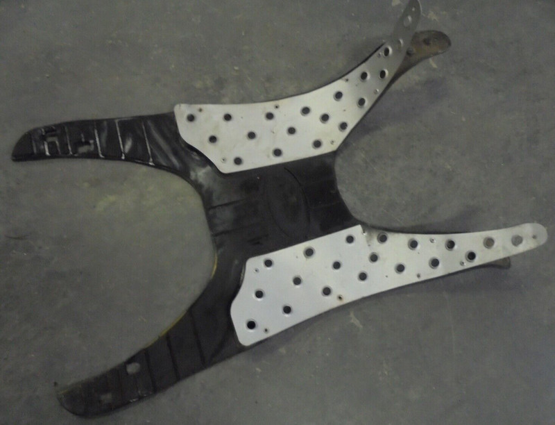 2007 Scooter Unique Industrial Goldenvalle 150 Trim Floorboard Floor Board Cover