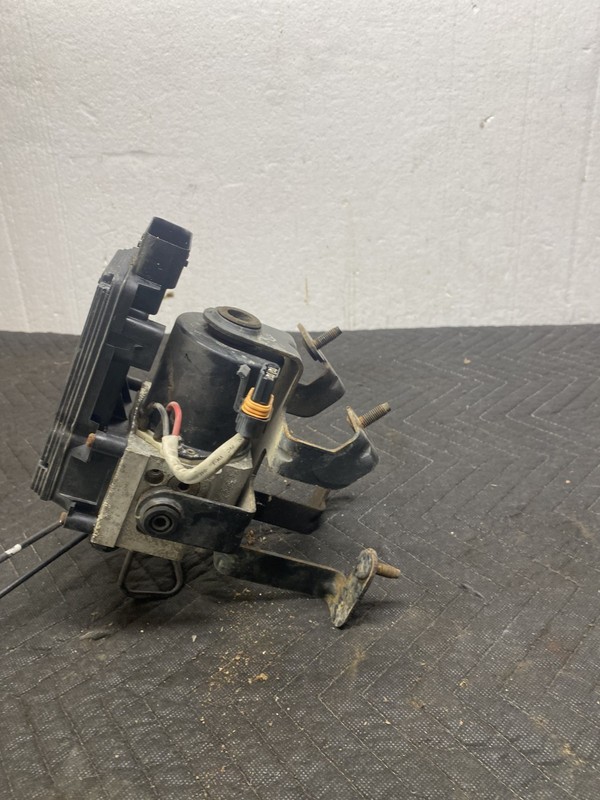 2004-2007 Ford E250 E350 ABS Pump Anti Lock Brake Module Pump OEM 4C24-2C346-BC